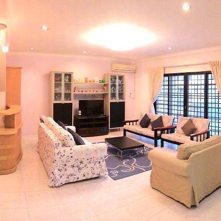 Golden Swan Sibu Homestay Exterior foto
